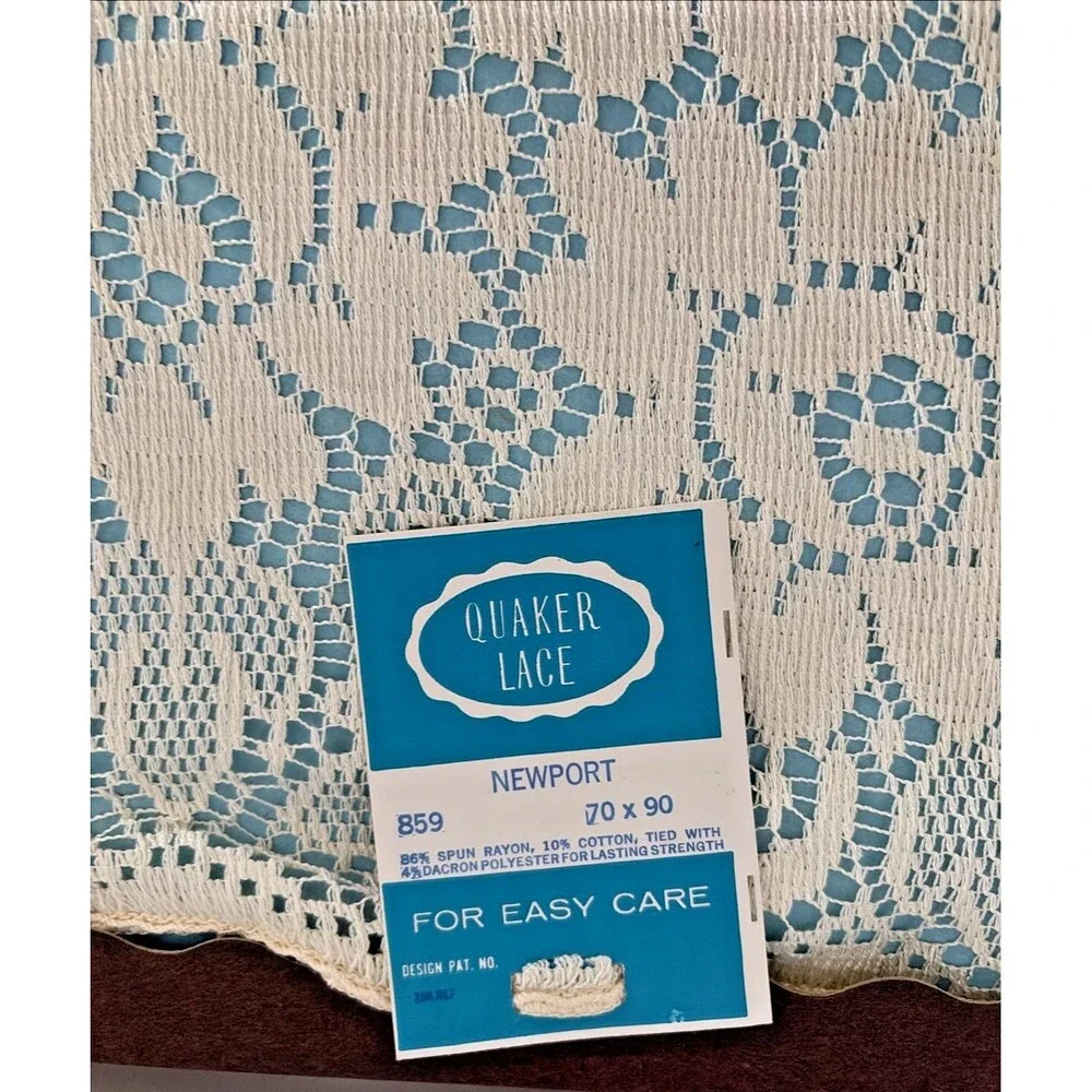 Quaker Lace new box